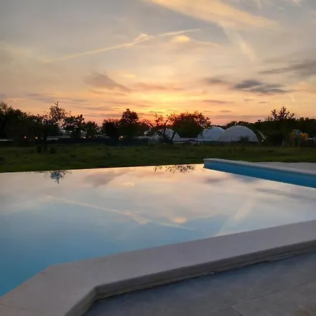 Delfin Lanterna Ξενοδοχείο 4*