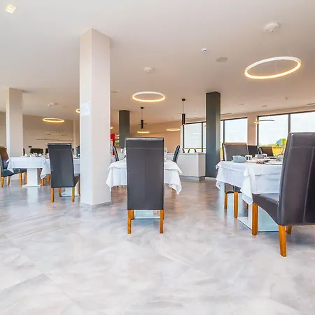 Delfin Lanterna Hotel Tar-Vabriga