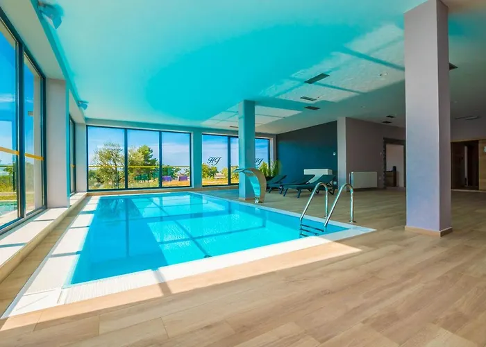 Delfin Lanterna 4* Tar-Vabriga