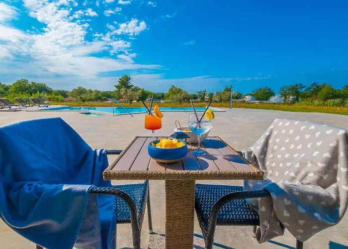 Hotel Delfin Lanterna Tar-Vabriga