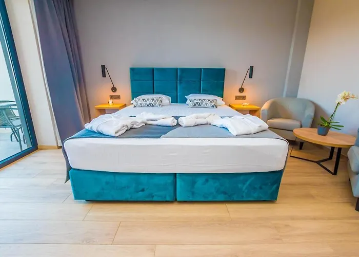 Delfin Lanterna Hotel