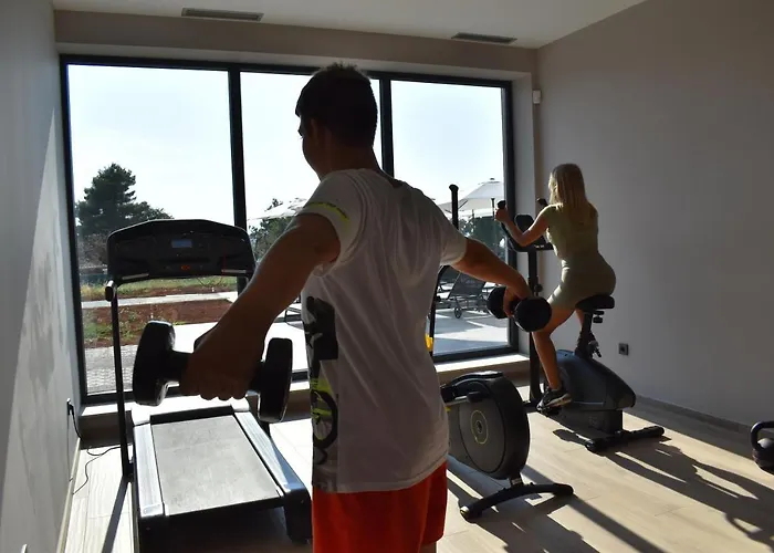 Delfin Lanterna Hotel 4*