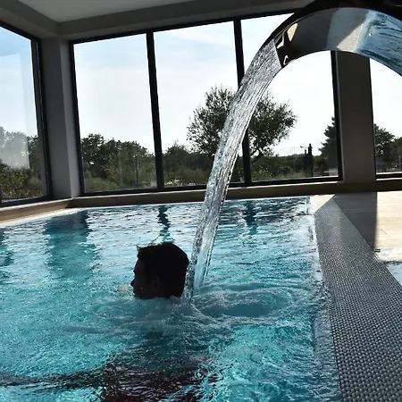 Delfin Lanterna 4*