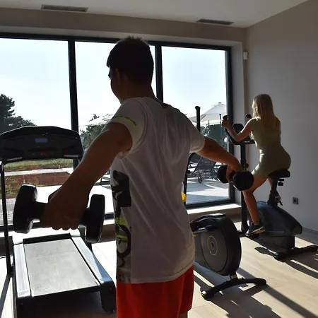 Delfin Lanterna Otel 4*