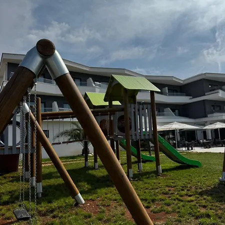 Delfin Lanterna 4* Tar-Vabriga