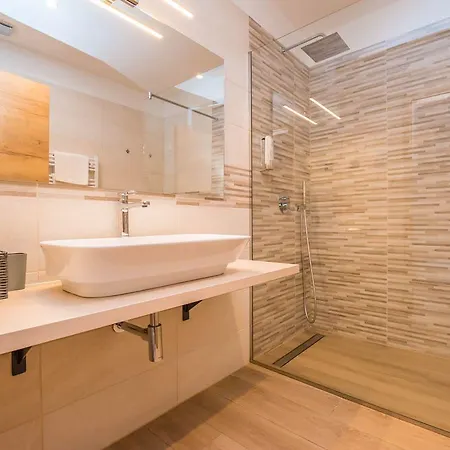 Hotel Delfin Lanterna Tar-Vabriga